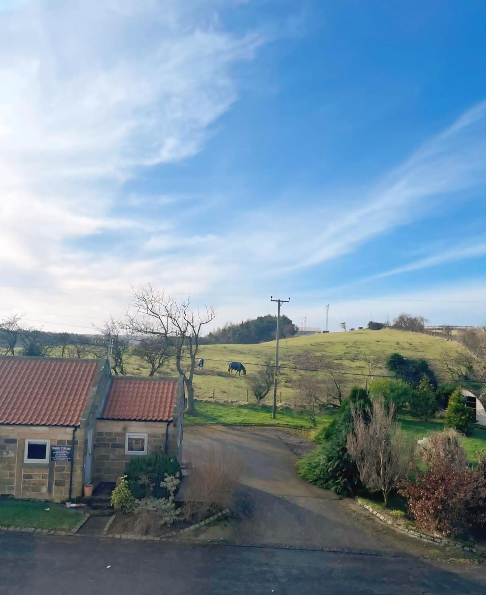 The Flask Inn, Fylingdales, Whitby Buitenkant foto
